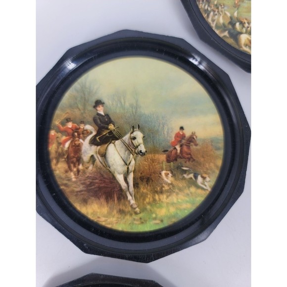 Plastic Coasters Hunt Scenes Everest Milano Italy 5 pc Set 1960s-1970s Vintage - Picture 5 of 10